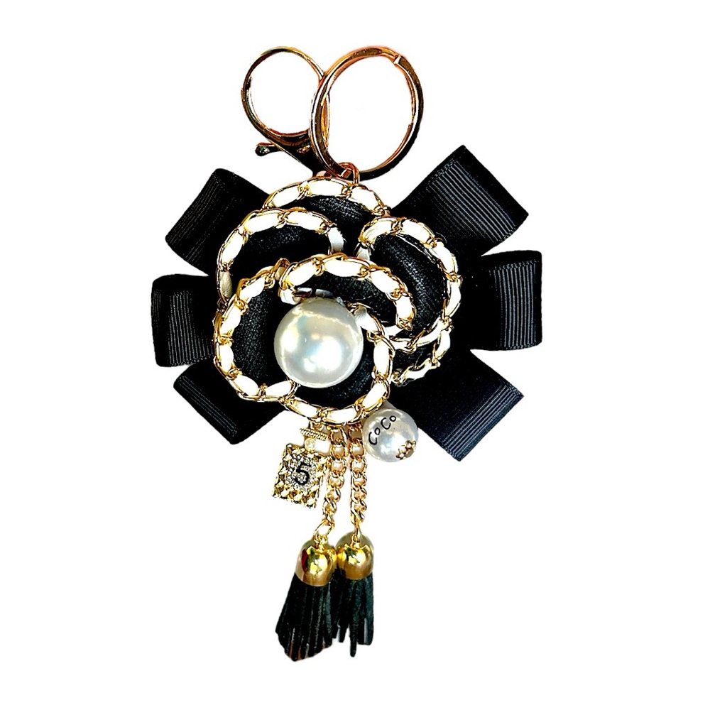 Elegant Camelia Flower Bag Charm Ring Keychain Brand New